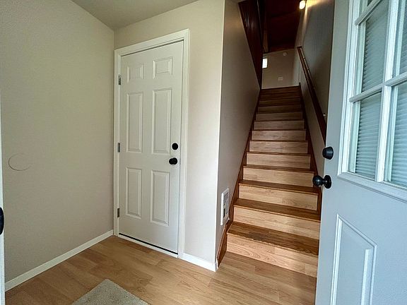 3rd image of 718 W Fourth Plain Blvd