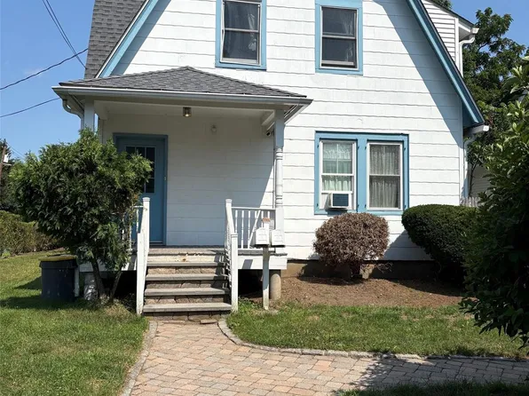 1 West St #2, Mount Kisco, NY 10549