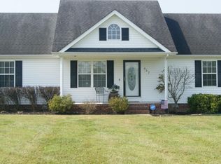 857 Rock Springs Rd, Castalian Springs, TN 37031