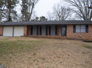 3082 Clairmont Ave, Macon, GA 31204
