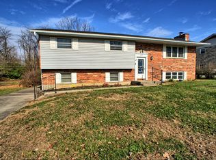 325 Melanie Dr, Franklin, OH 45005