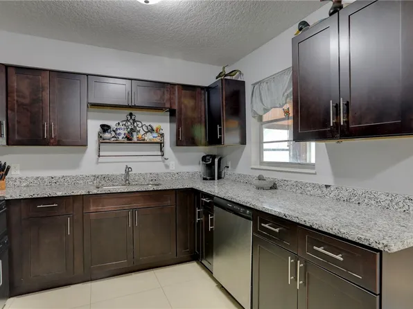 292 Joy Haven Dr, Sebastian, FL 32958