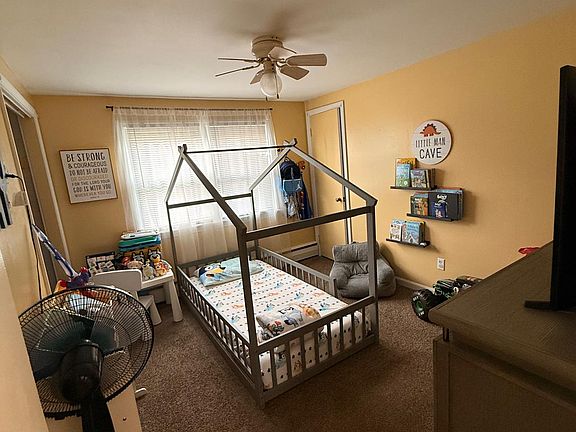 4th image of 39 Chatham St #2