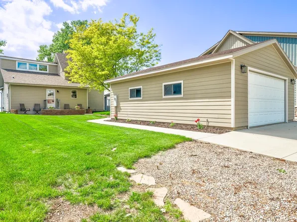11199 Harlan Ave, Spirit Lake, IA 51360