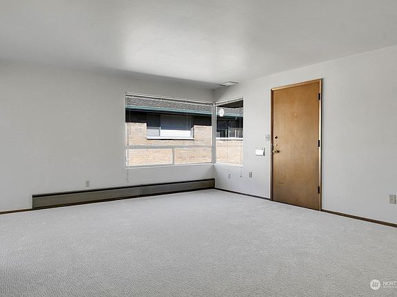 3rd image of 5841 5th Ave NW #5841