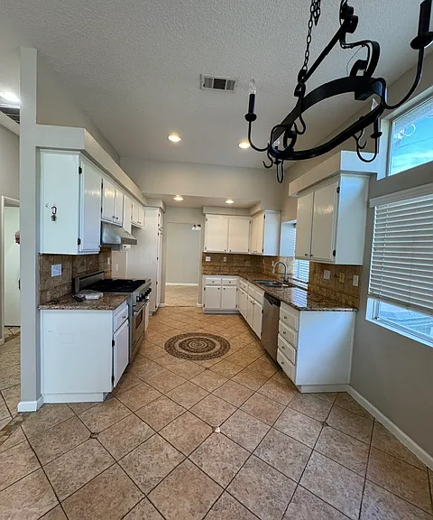 7878 Pineridge Ct — Photo 7
