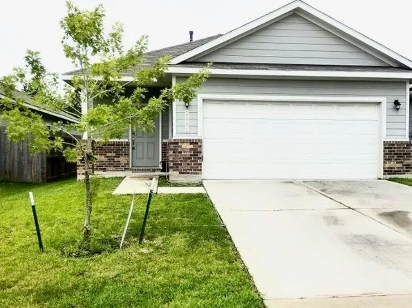 25392 Northpark Lake Dr, Porter, TX 77365