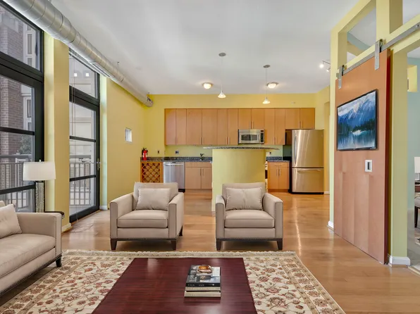 1390 Kenyon St NW, Washington, DC