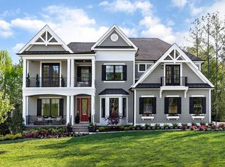 17806 Bradford Pear Ln, Moseley, VA 23120