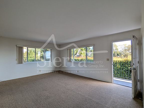 4th image of 2228 Lillie Ave #4