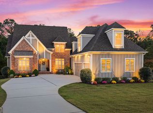 334 Country Lake Dr, Senoia, GA 30276