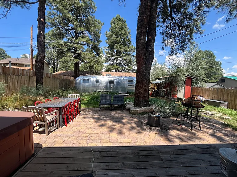111 Comanche — Photo 9