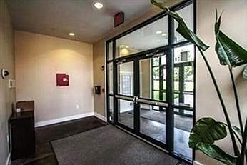 2nd image of 21 Illinois St APT 202