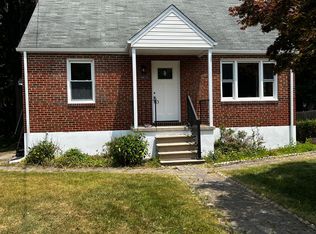 5823 Farmview Ave, Baltimore, MD 21206