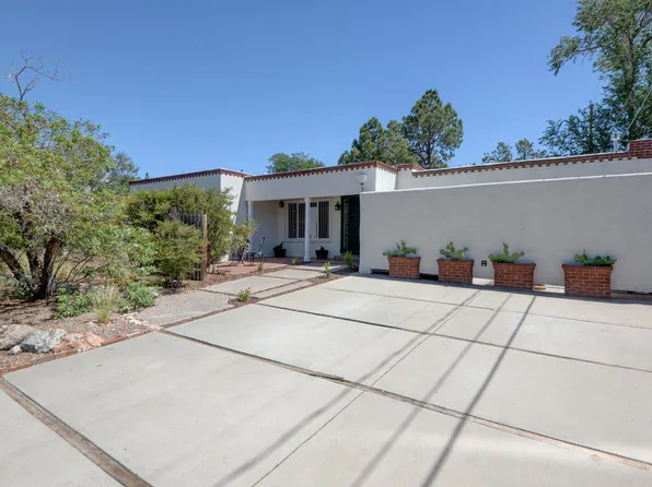 4204 Broadmoor Ave NE, Albuquerque, NM 87108
