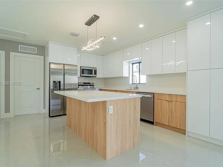 22860 SW 122nd Pl — Photo 16