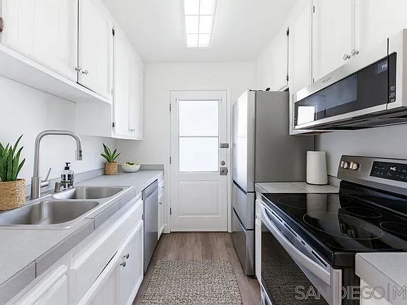 3rd image of 12134 Lemon Crest Dr Unit 4