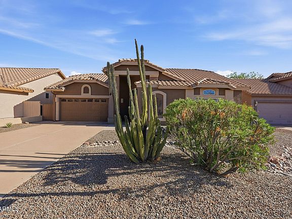 2nd image of 8527 E Saguaro Blossom Road