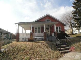 225 Charles St, Easton, PA 18042