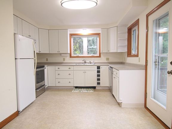 Kitchen with door to Mahogany Deck