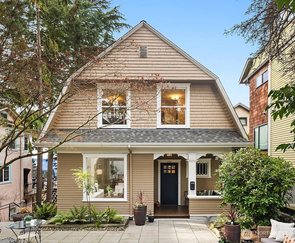 1937 7th Avenue W photo 1