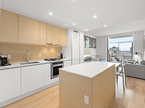 2nd image of 60 Saghalie Rd #806