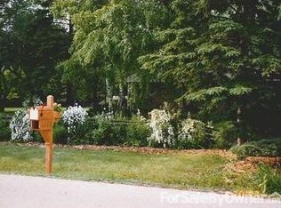 1008 E Fairy Chasm Rd, Bayside, WI 53217