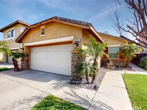 2227 Jornada Dr, Perris, CA 92571