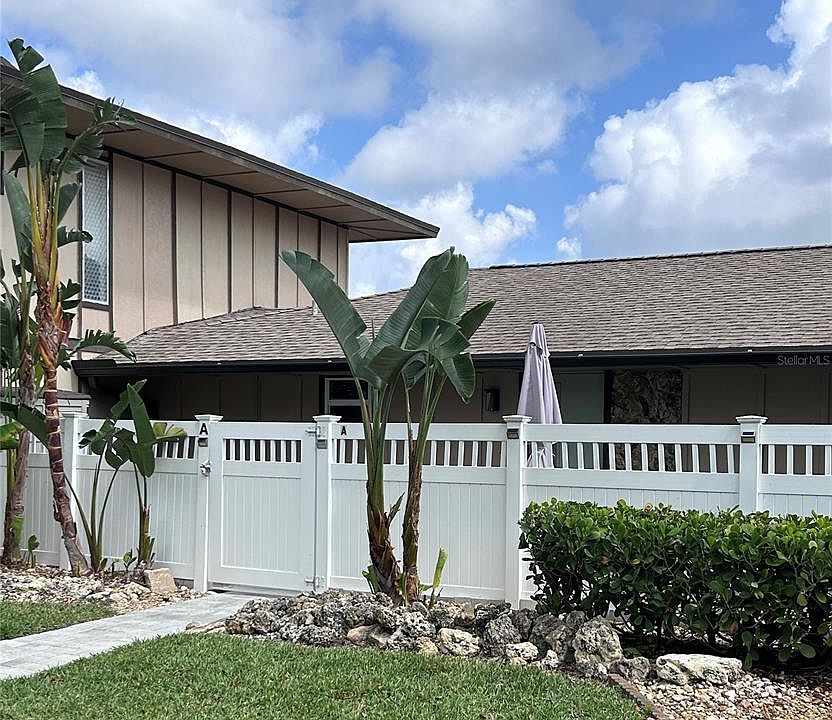 1st image of 4291 ISLAND CIRCLE #1 - A