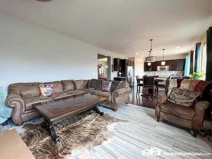 25104 E Pinewood Pl — Photo 8
