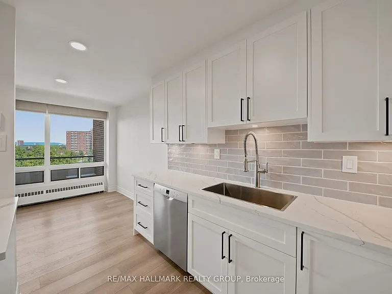 20 Chesterton Dr #714 — Photo 5