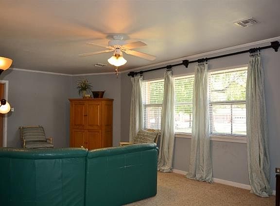 3rd image of 111 Drexel Dr