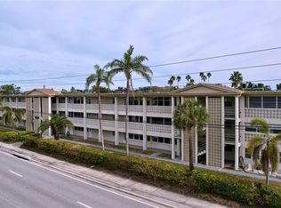 4455 Duhme Rd APT 203, Saint Petersburg, FL 33708