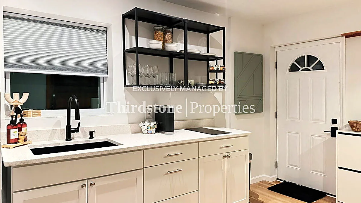 2518 Dellwood Avenue, Unit C, Jacksonville, Fl 32204 — Photo 2