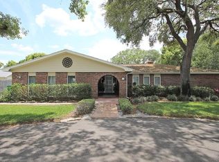 708 Sparrow Ave, Palm Harbor, FL 34683