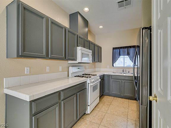 5th image of 5148 Bellaria Pl