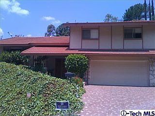 1st image of 1911 Crestshire Dr