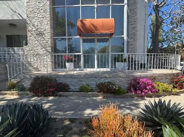 12205 Gorham Ave APT 4, Los Angeles, CA 90049