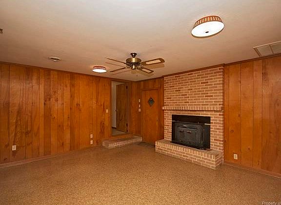 5th image of 1813 Meadowview Dr