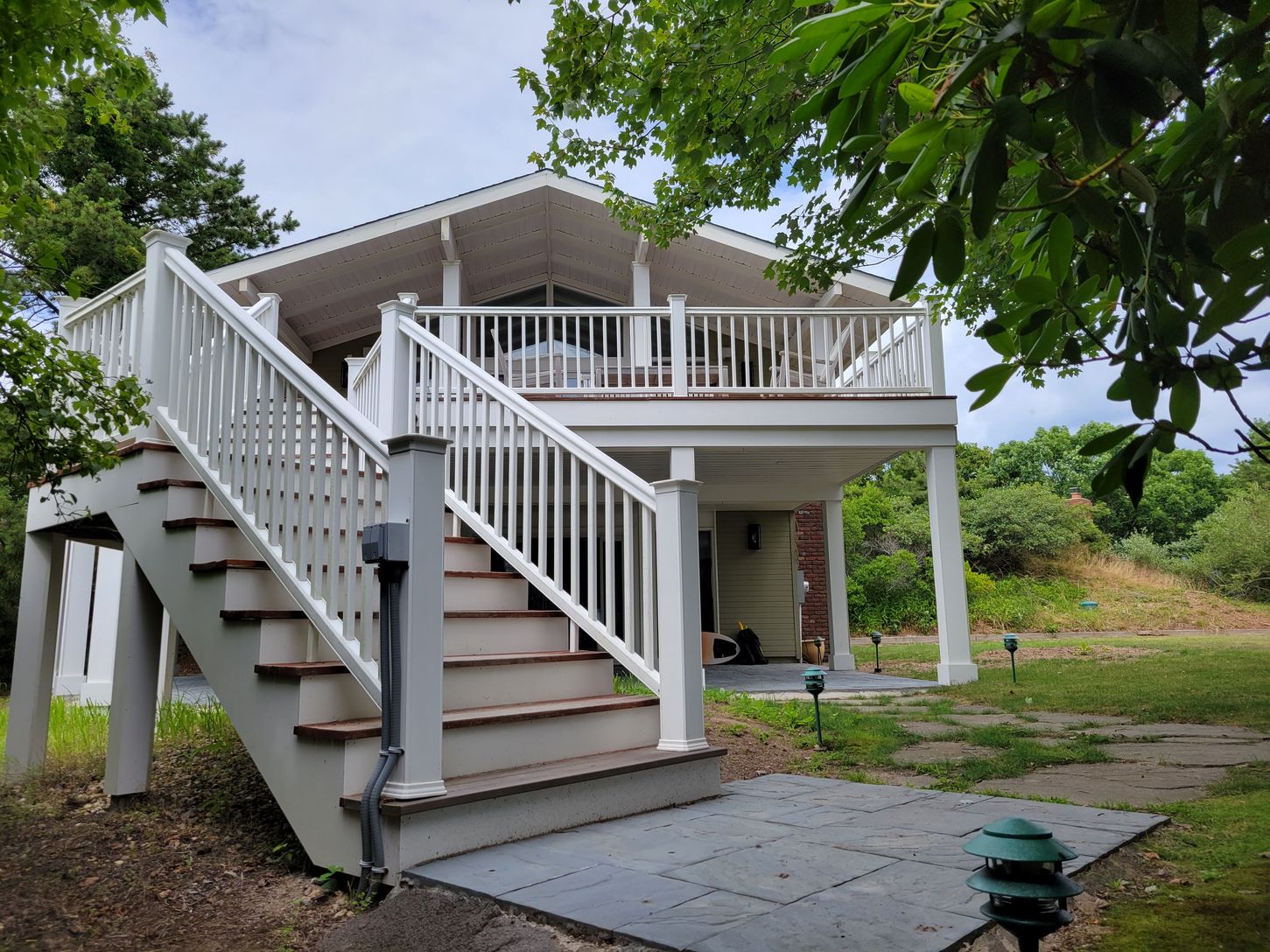  Renovated Post Modern Home