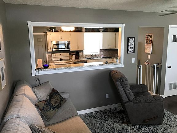 4th image of 1720 Western Plains Dr