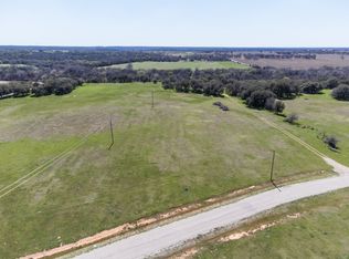 6 River Shoals Rd, Mineral Wells, TX 76067