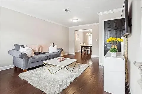 265 Winding River Dr #F — Photo 2