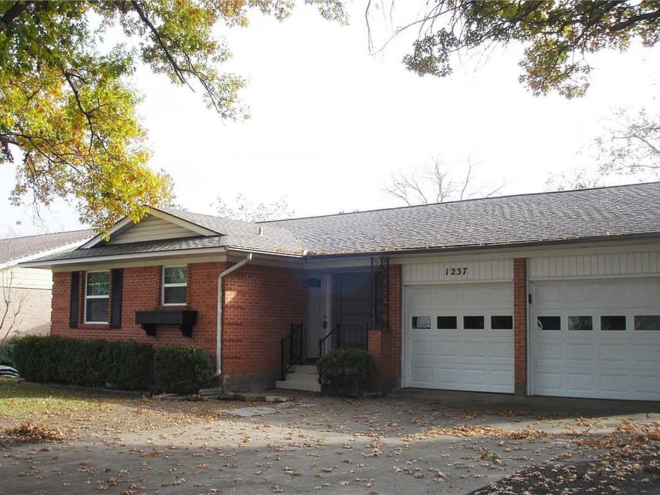 1st image of 1237 Dumont Dr