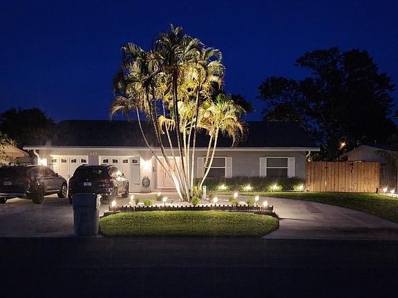 4th image of 930 NE 24th Avenue