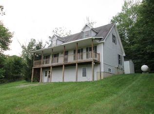 1323 Betts Bridge Rd, West Pawlet, VT 05775