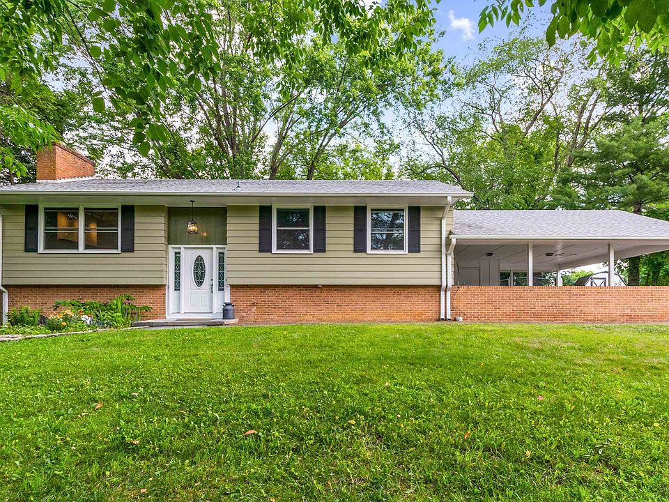 1st image of 712 Broce Dr