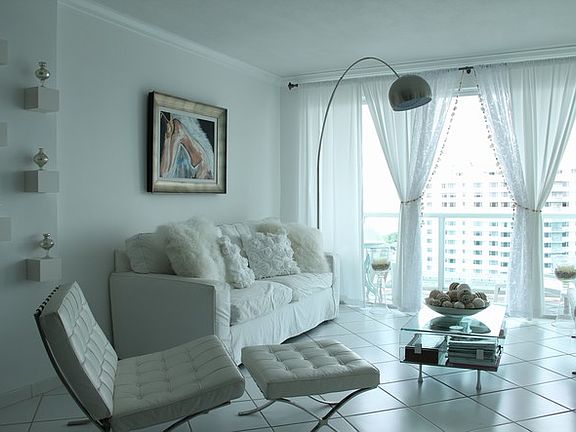 5th image of 5333 Collins Ave Penthouse 5