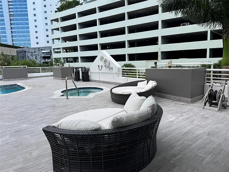1402 Brickell Bay Dr #1103 — Photo 13