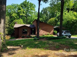 5521 Carving Tree Dr, Harrisburg, NC 28075